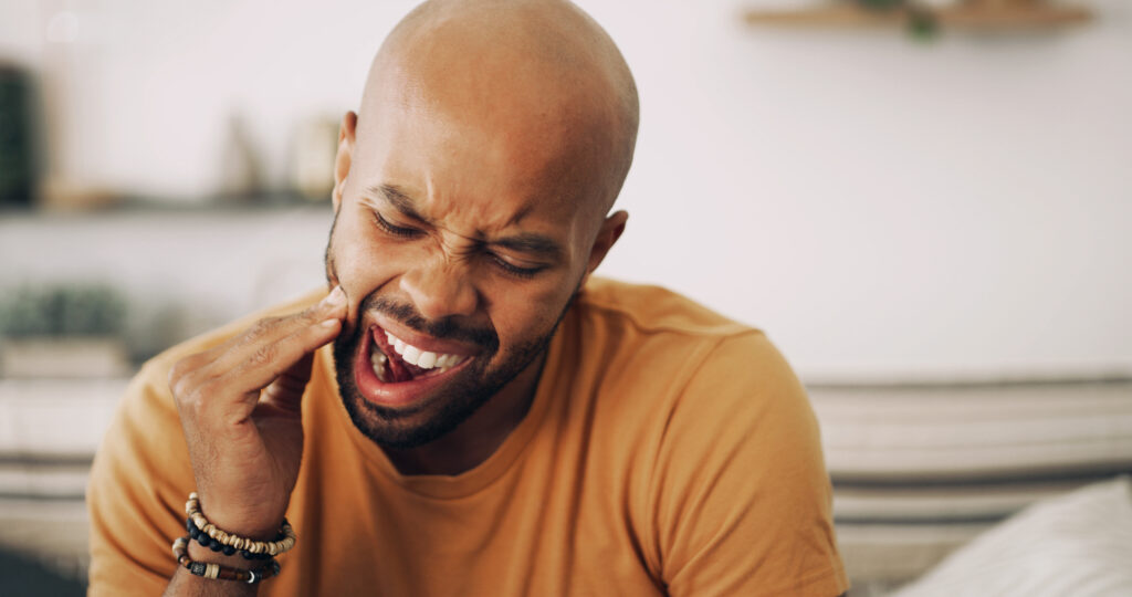 endodontist in St. Petersburg cracked tooth